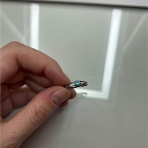 Elegant Silver Ring with Blue Gemstone